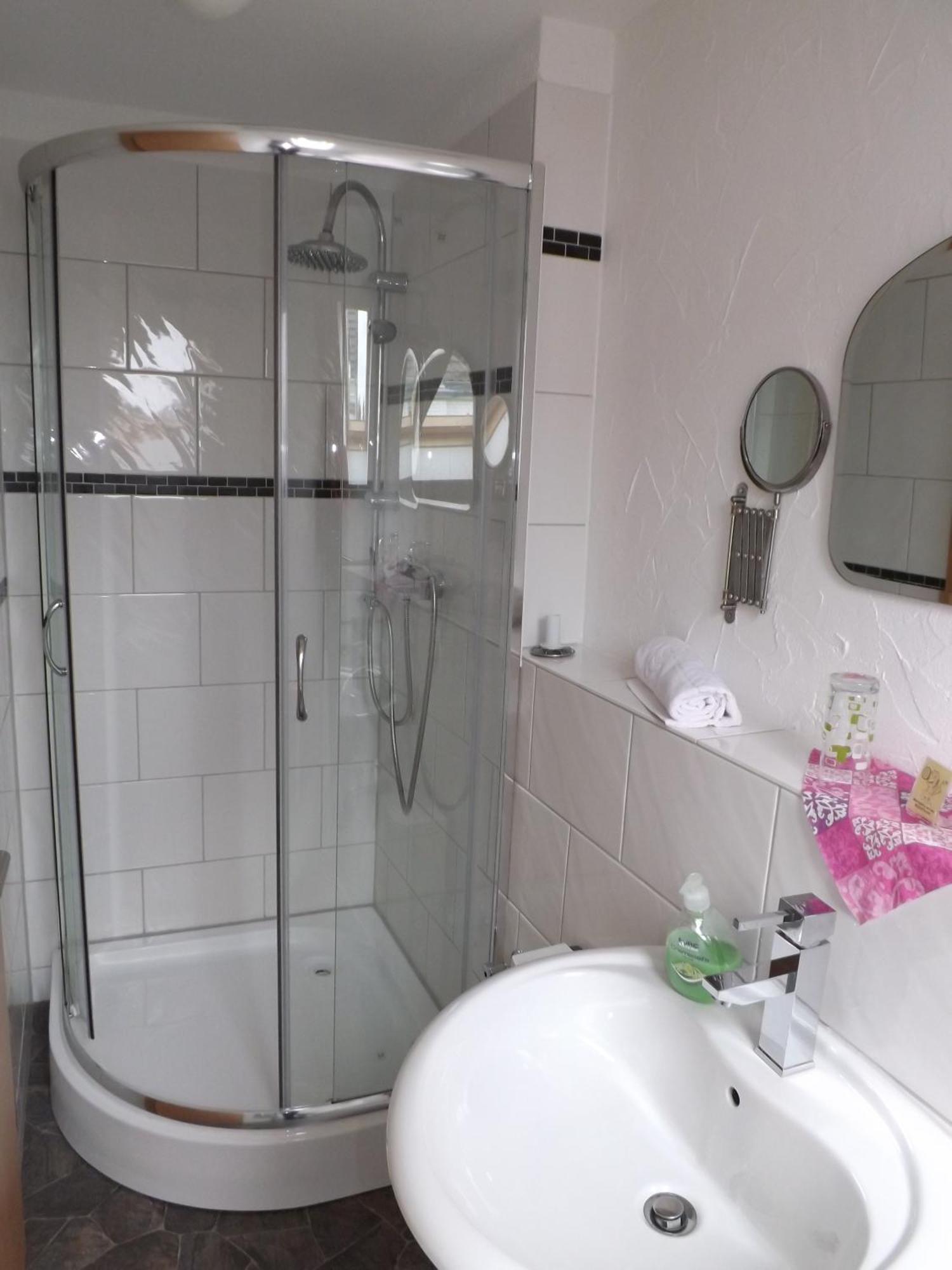 Haus Oberkassel Hotel Bonn Bagian luar foto